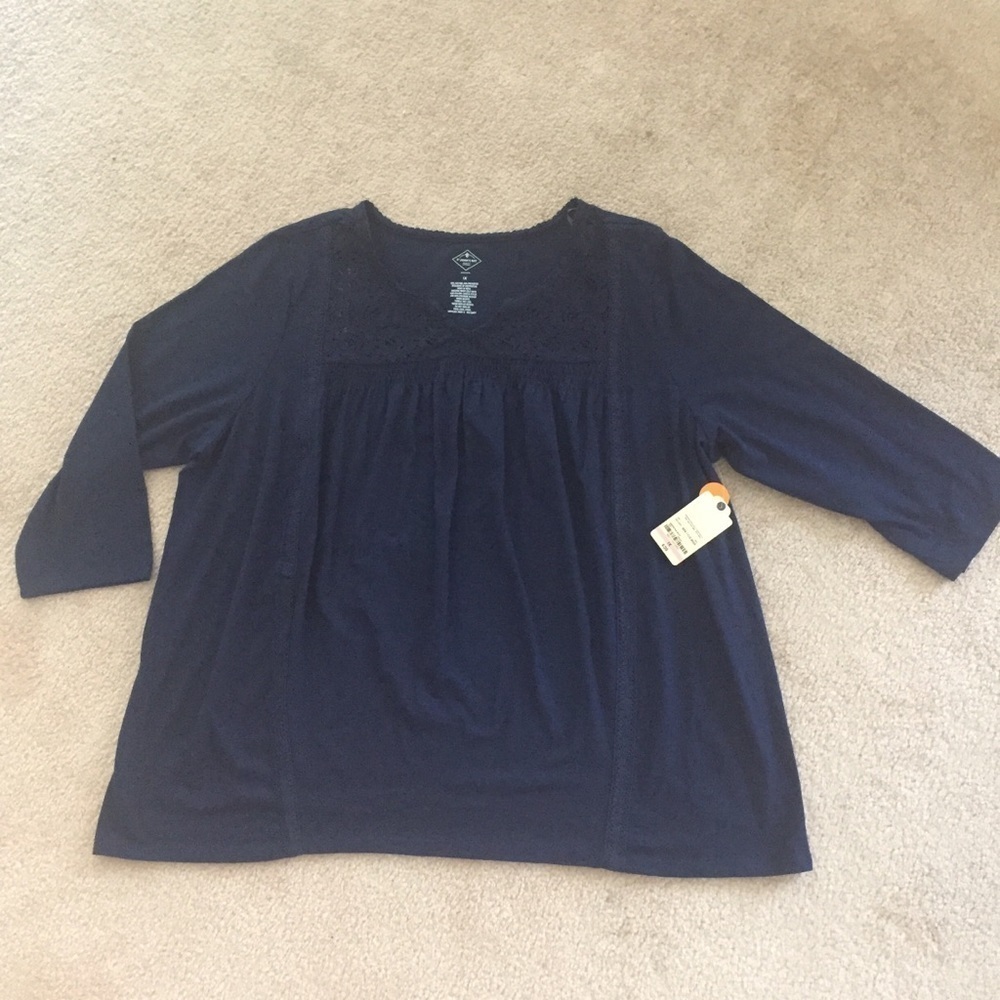 St. John’s bay blue 3/4 sleeve with lace detail size 1X NWT